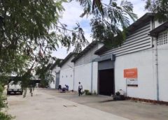 โกดังให้เช่าติดถนนบางนา-ตราด ใกล้สนามบินสุวรรณภูมิ  Warehouse for rent at Bangna-Trad Near Suvarnabhumi international airport  Size:: 460, 500, 668, 1113, 1870 ตร. ม. (Sq. M.) For rent  便利な倉庫を借りる   方便仓库出租 ติดถนนบางนา-ตราด กม.42