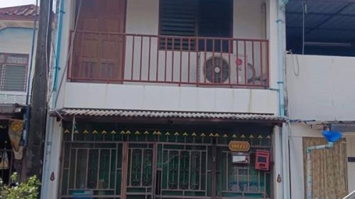 ให้เช่า บ้านเดี่ยว ซ.ปิยนนท์ คลอง 3 ลำลูกกา ปทุมธานี 4,000 บาทต่อเดือน โทร 083-7727472