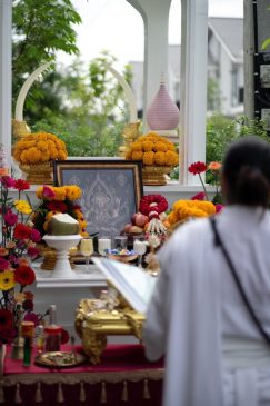 รับจัดบวงสรวงบายศรีทุกรูปแบบ ร้านศรีหทัยบายศรี รับทำบายศรีเสริมดวงชะตาทุกชนิด รับทำบายศรีไหว้เทพ รับทำบายศรีพญานาค