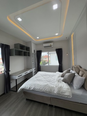 บ้านเดี่ยวหรูมัณฑนาสันทราย หลังสุดท้าย จาก Land & Houses — ติดสวนส่วนกลาง ทำเลทองใกล้เมืองเชียงใหม่