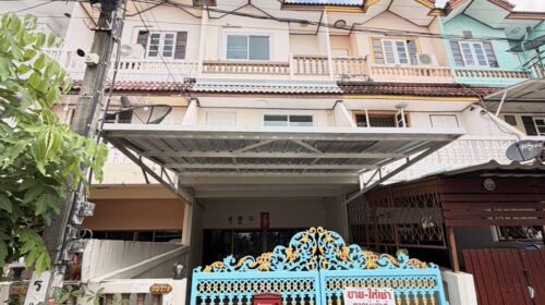 ให้เช่า ทาวเฮ้าส์ 3ชั้น 3ห้องนอน หมู่บ้าน สินทวีแกรนด์วิลเลจน์ รีโนเวท บ้านพร้อมอยู่ บ้านเปล่า โทร 0818218151