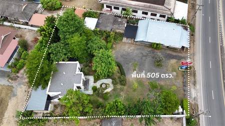 ขายที่ดินแม่ริม เชียงใหม่ 505 ตร.ว. ติดถนนหลัก วิวภูเขา 180° พร้อมร้านคาเฟ่ ใกล้แหล่งท่องเที่ยว