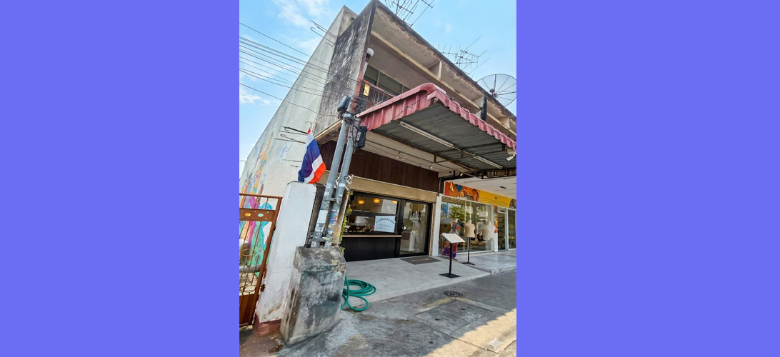 ตึกแถวร้านค้าใจกลางเมืองเชียงใหม่ ขายพร้อมผูเช่า มีรายได้ทันที