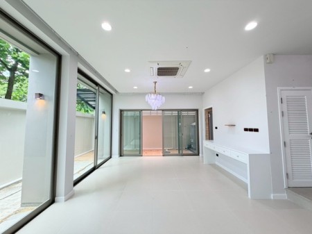 ขายบ้านเดี่ยวหรูบิวท์อินทั้งหลังเลียบด่วน–รามอินทรา–เอกมัย–ลาดพร้าว Private Nirvana THROUGH หลังมุมพร้อมอยู่ Fully Furnished