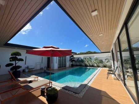 บ้านหรู6ห้องนอนภูเก็ต, Luxury Smart home - pool villa for sale Thalang Phuket 6 bedrooms, กรรมสิทธิ์รองรับชาวต่างชาติ